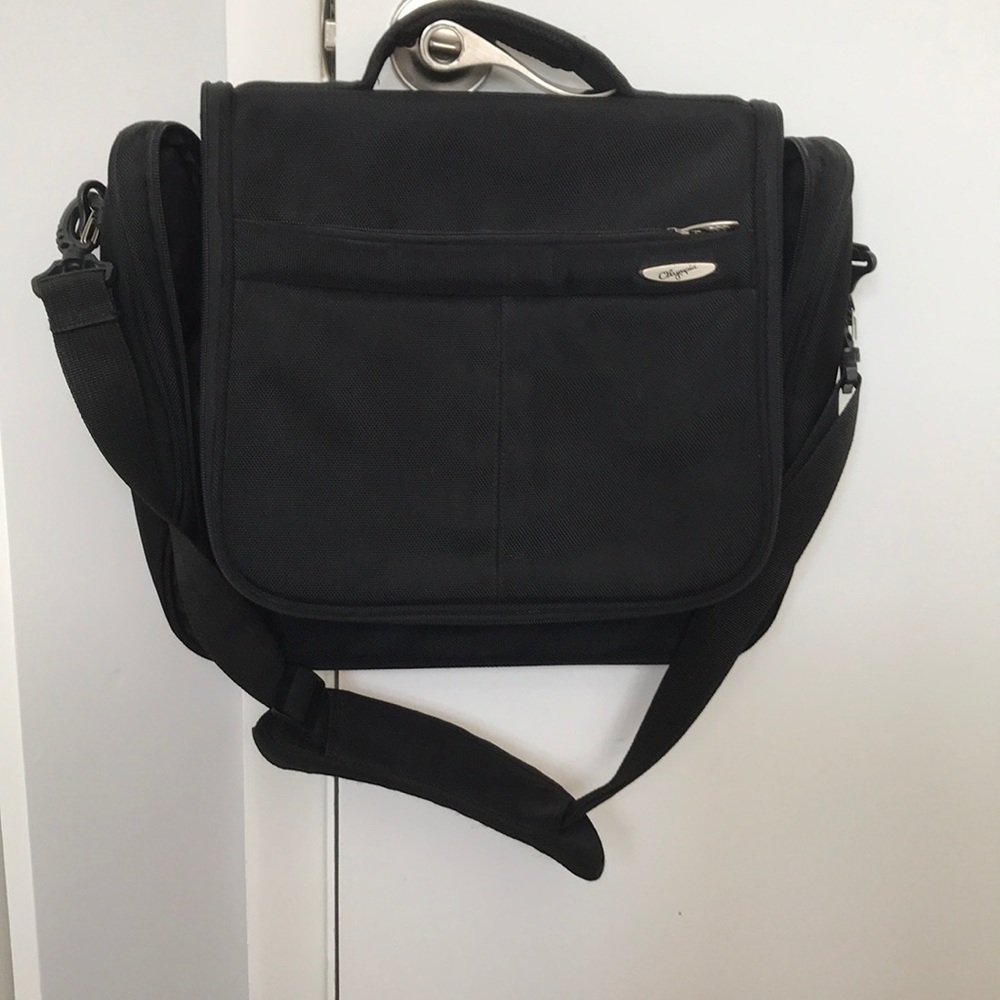 Olimpia Carryon Bag